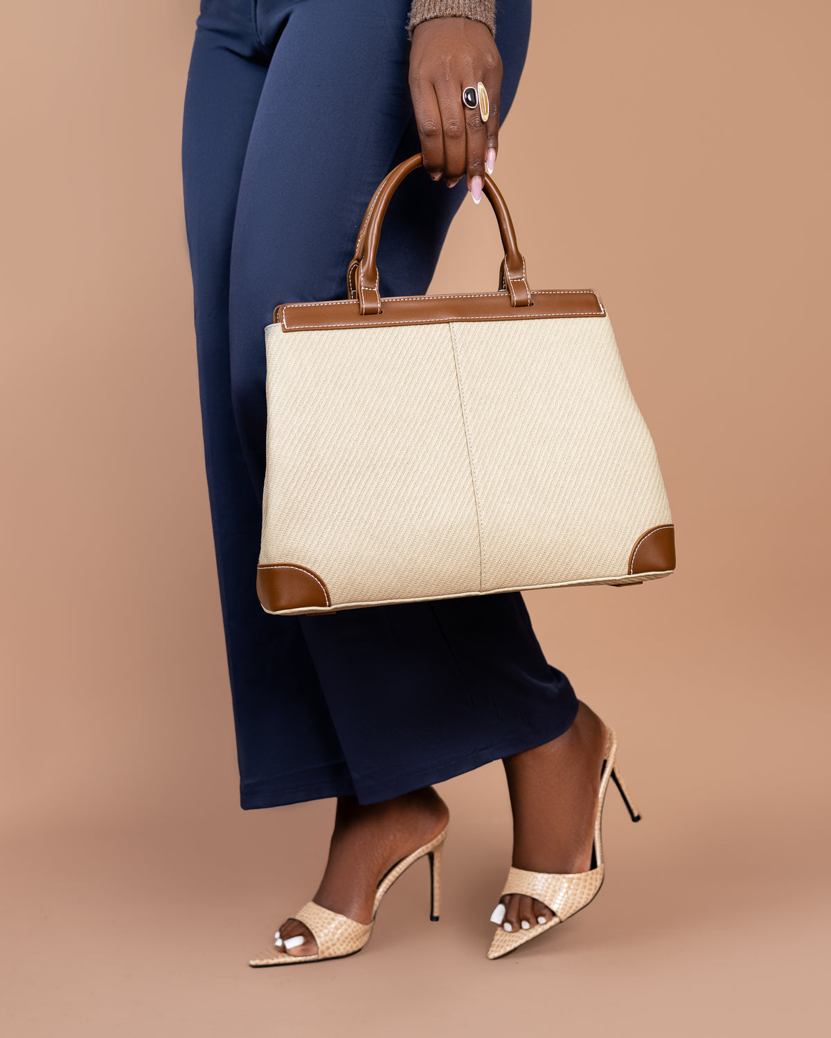 Savelle Tote