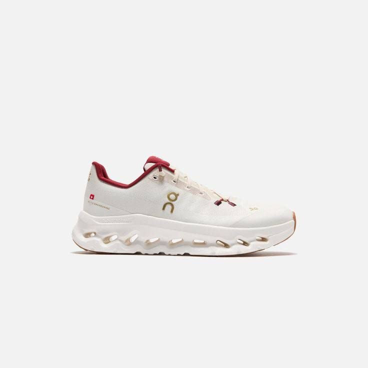 Aero Sneakers