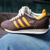 Alora Sneakers