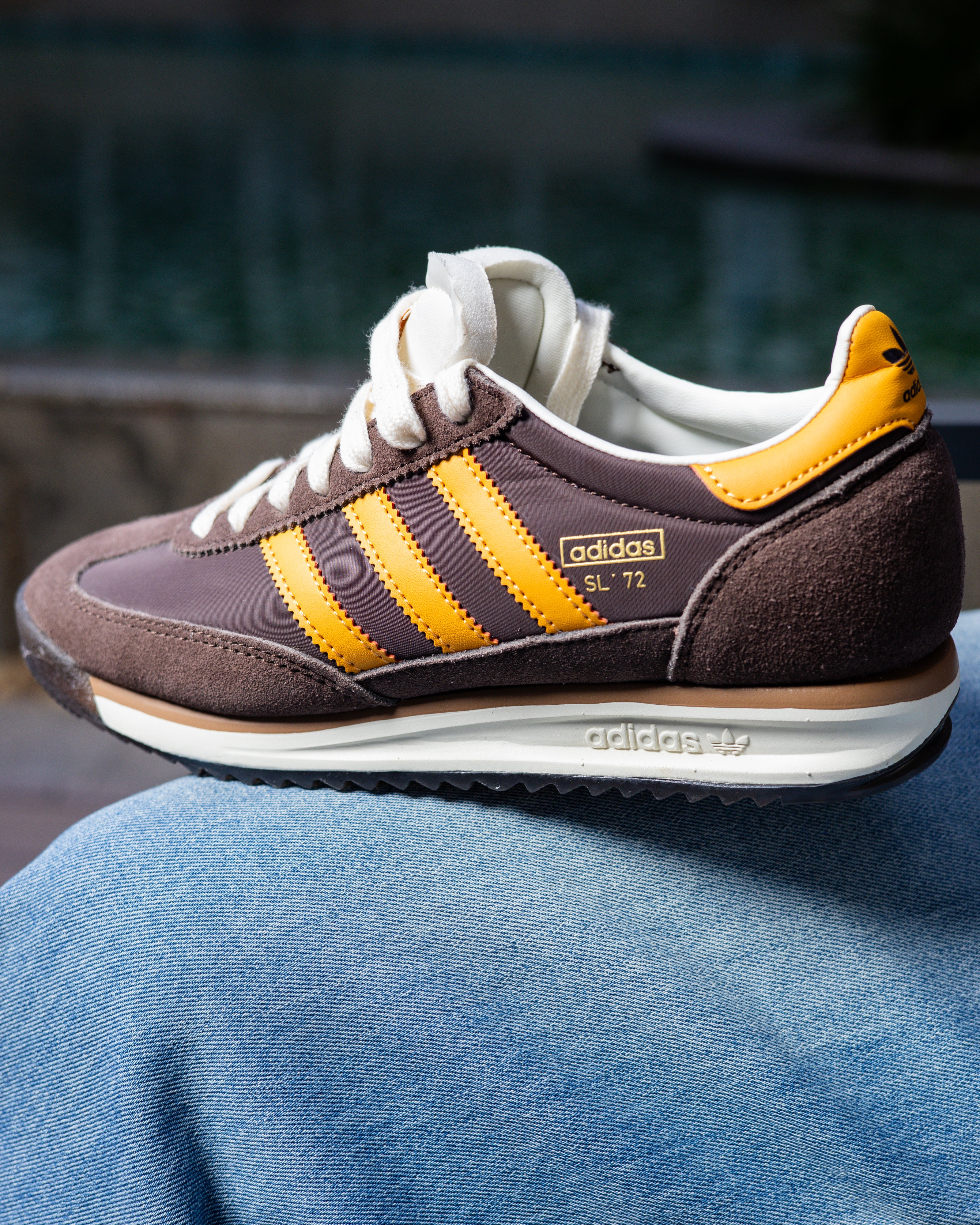 Alora Sneakers