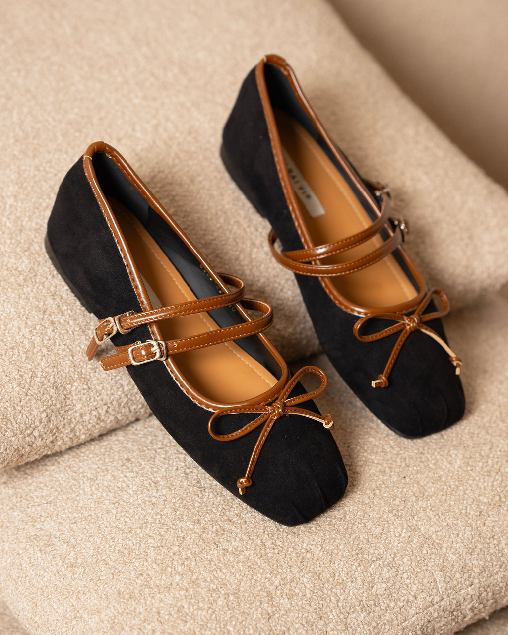 Mila Mary jane flats
