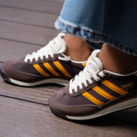 Alora Sneakers