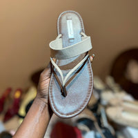 Zaria Thong sandals