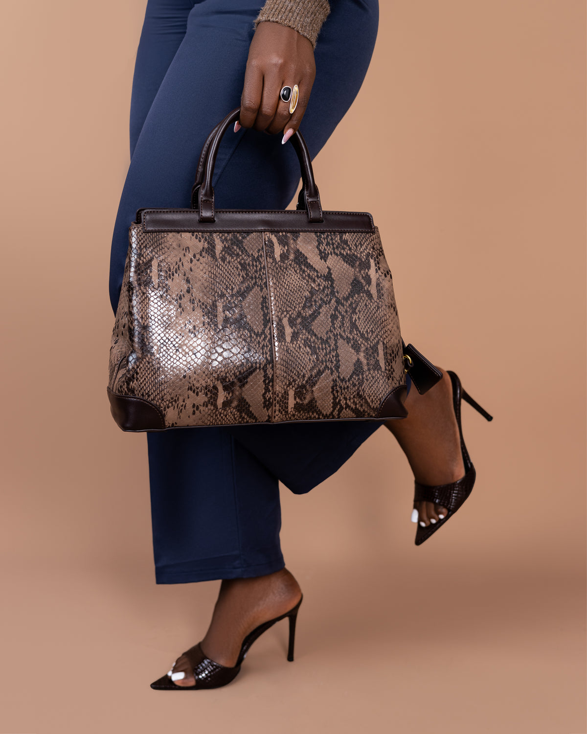 Savelle Tote