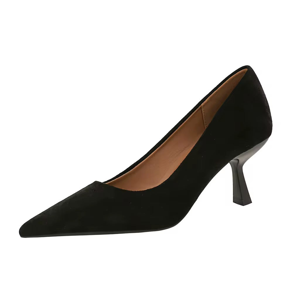 Solea suede pumps