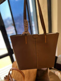 Amora  Tote