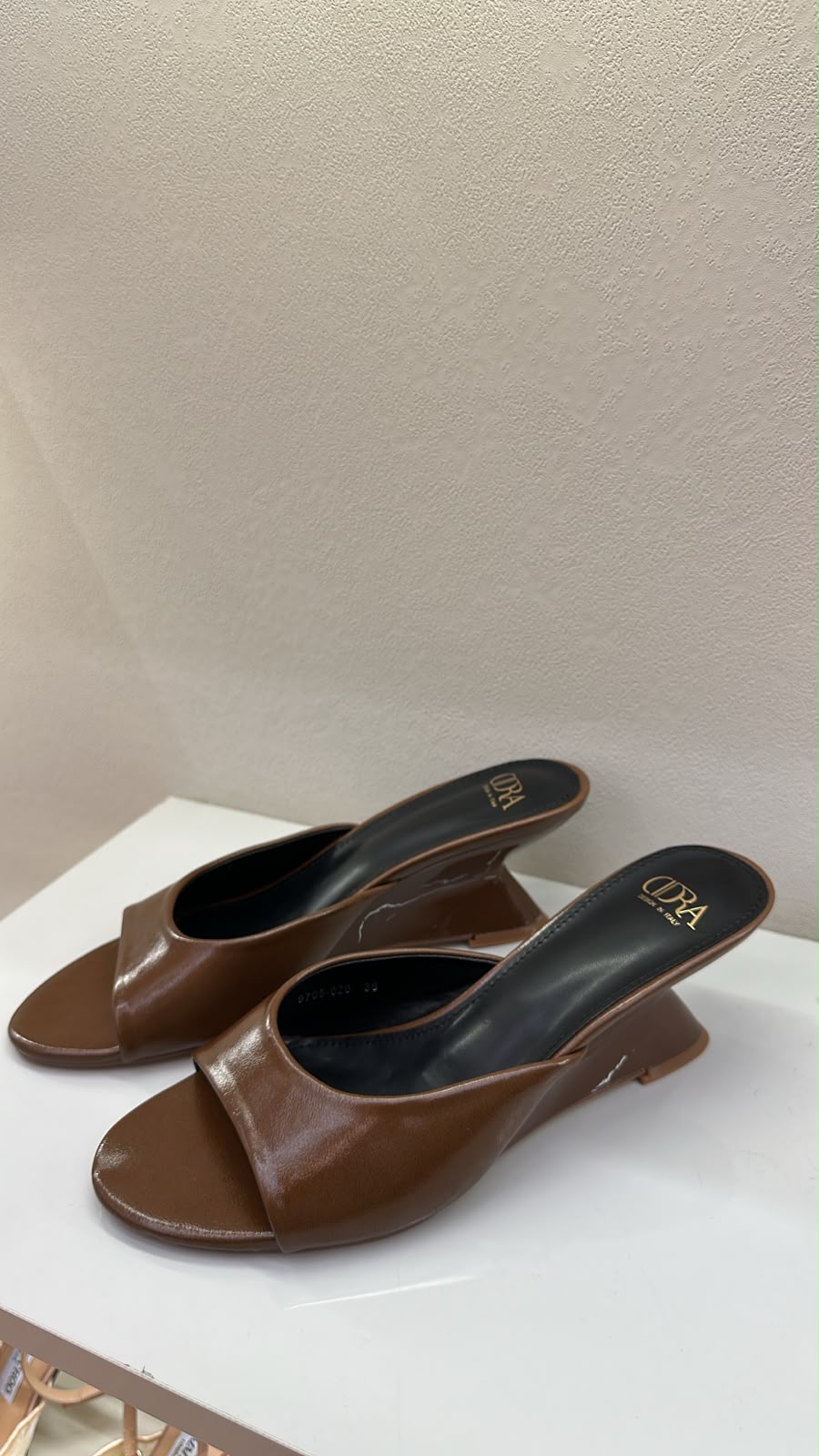 Aurélie Heel